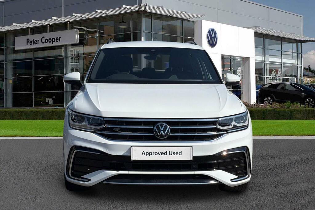 Volkswagen Tiguan 1.5 Tsi 150 R-line Dsg VE23HWW White #2