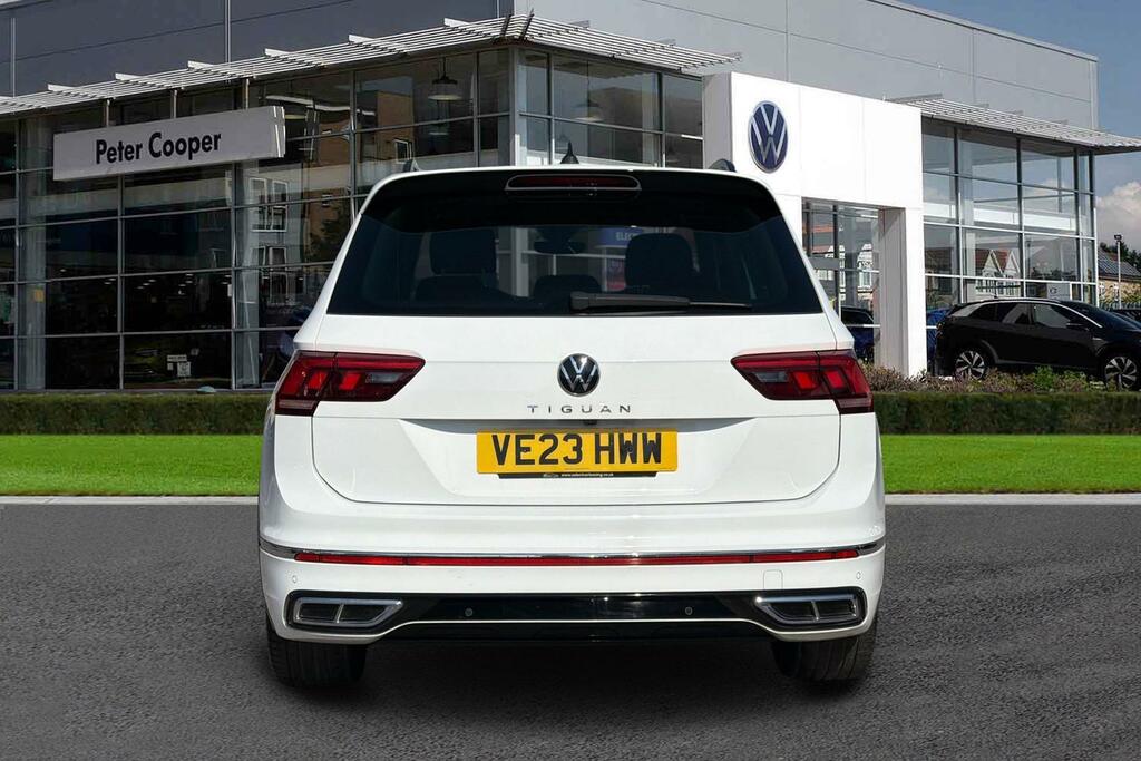 Volkswagen Tiguan 1.5 Tsi 150 R-line Dsg VE23HWW White #4