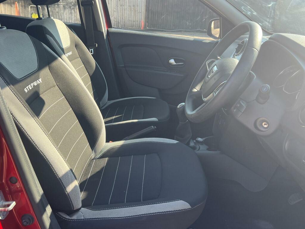 Dacia Sandero Stepway White #13