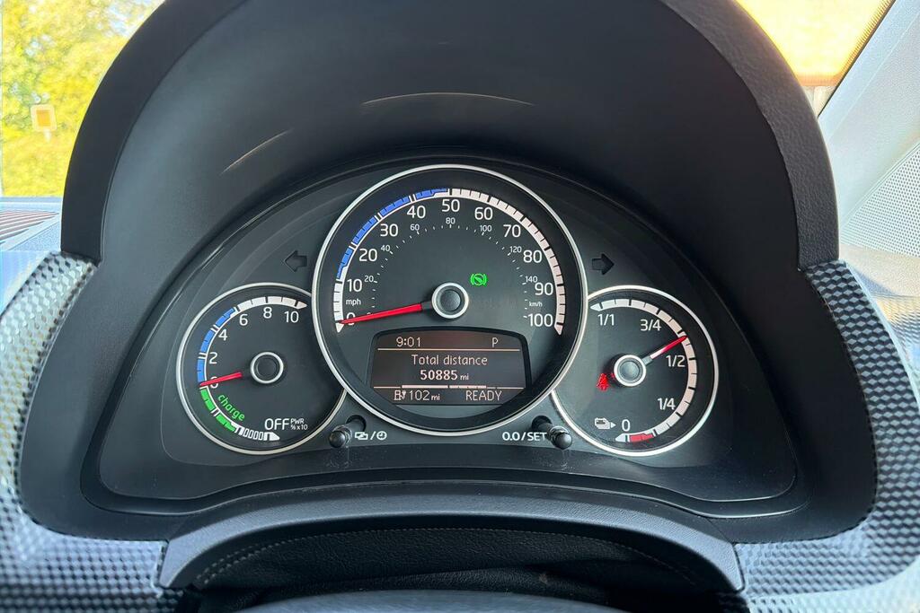 Volkswagen e-Up 32Kwh 5dr Auto Silver #16