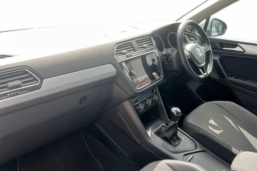 Volkswagen Tiguan 2.0 Tdi 150 Se Nav #2
