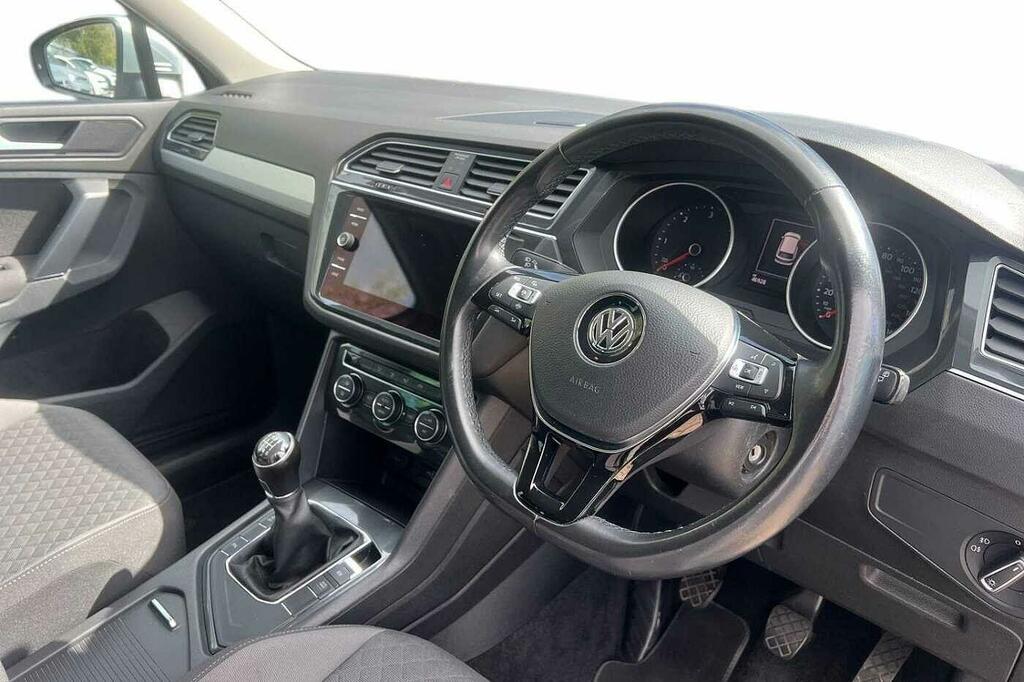 Volkswagen Tiguan 2.0 Tdi 150 Se Nav #6