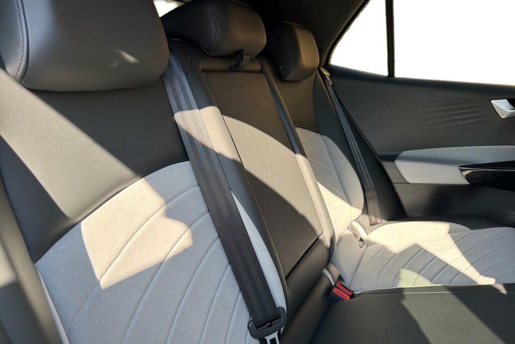 Volkswagen ID.3 107Kw Family Pro 58Kwh Volkswagen Warra Grey #8
