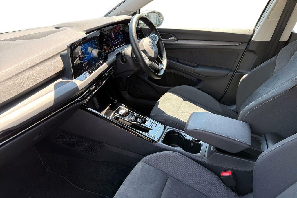Volkswagen Golf 1.4 Tsi Ehybrid Style Dsg VN72KHD White #2
