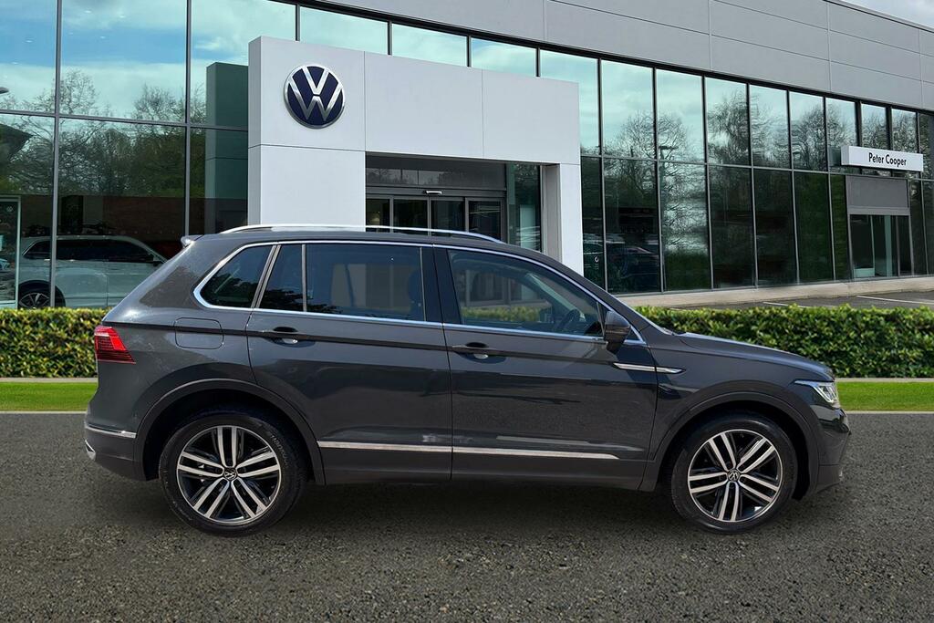 Volkswagen Tiguan 1.5 Tsi 150 Elegance Dsg VO72YKD Grey #4