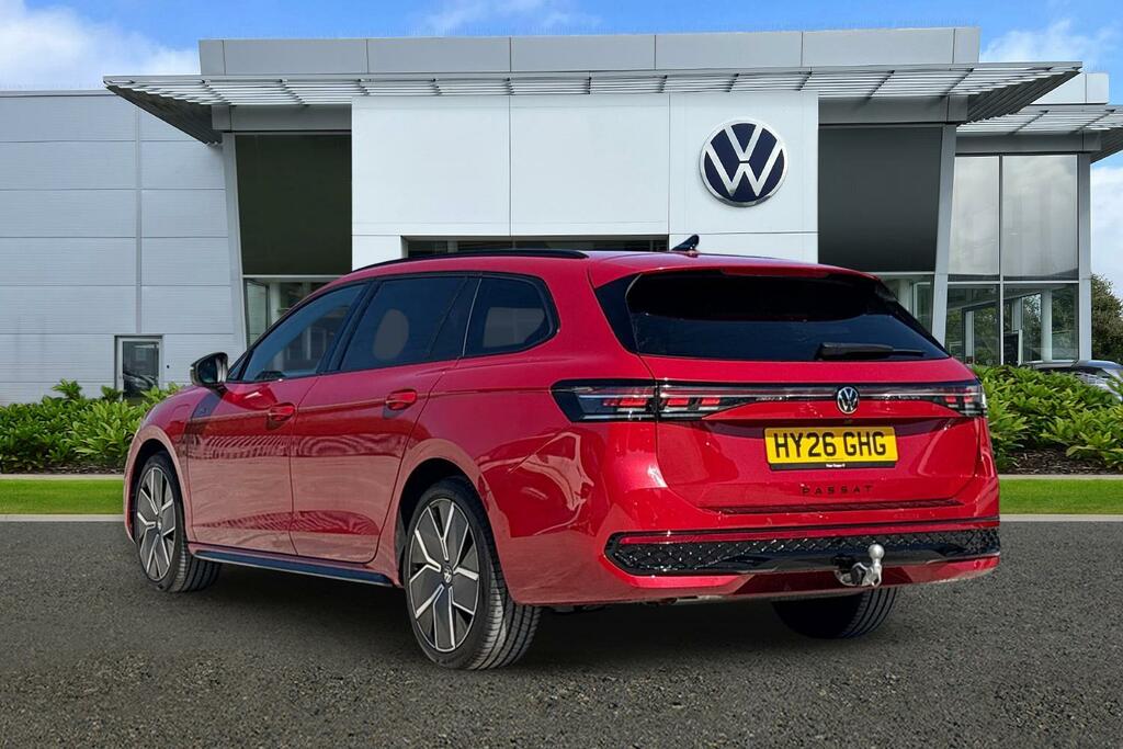 Volkswagen Passat 1.5 Tsi Ehybrid 272 Black Edition Dsg  #3
