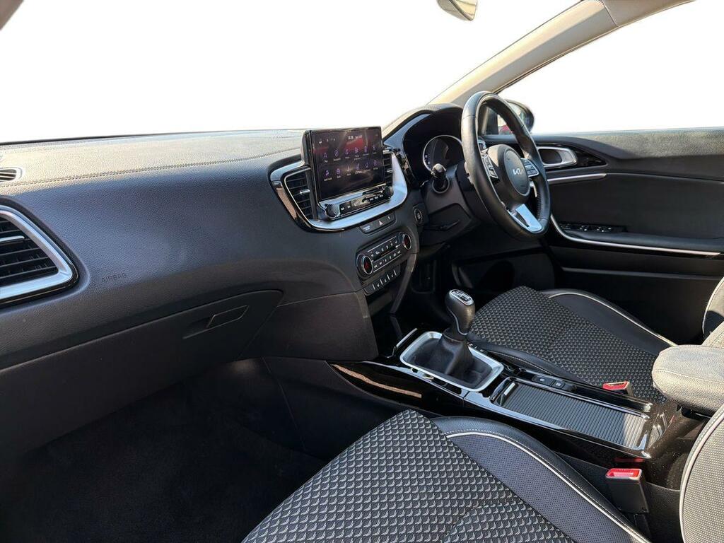 Kia Ceed 1.5 T-gdi Isg 3 Silver #2