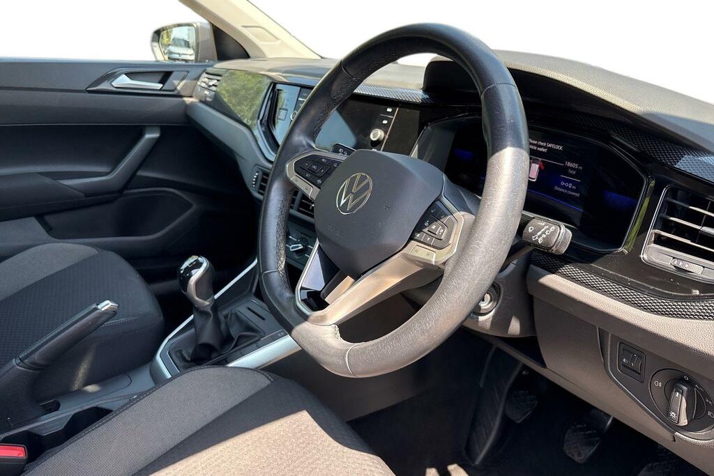 Volkswagen Polo 1.0 Life VN72OUE #6