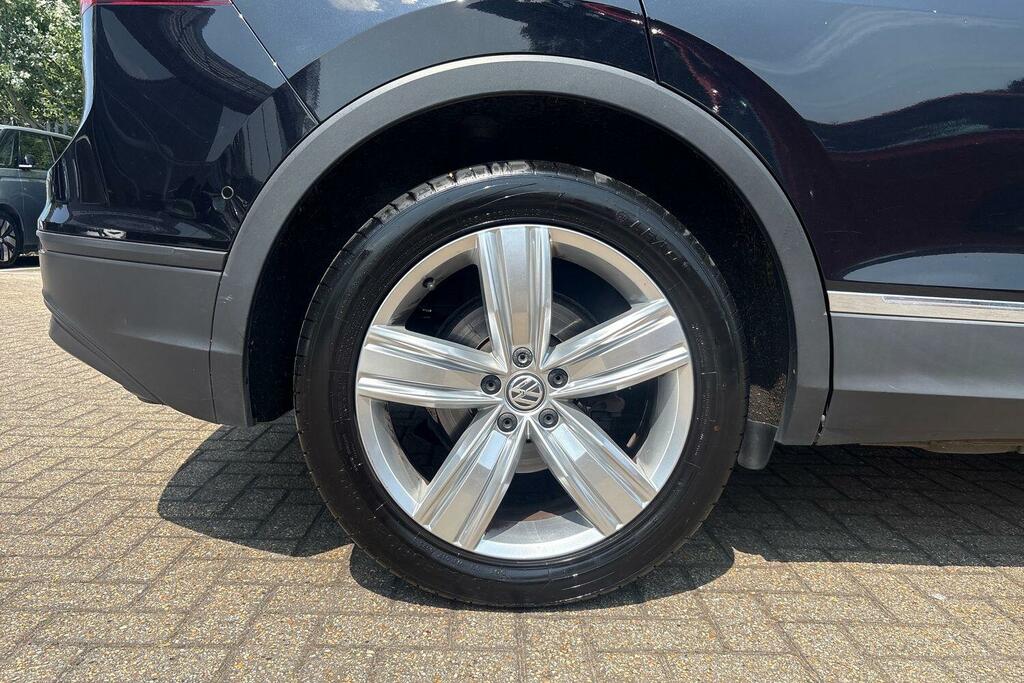 Volkswagen Tiguan 1.5 Tsi Evo 150 Match RO70AHD Black #5