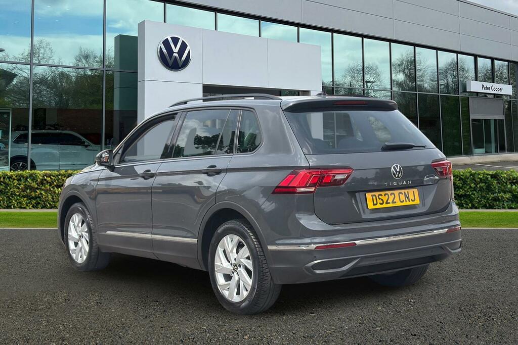Volkswagen Tiguan 1.5 Tsi 150 Life Dsg DS22CNJ Grey #3