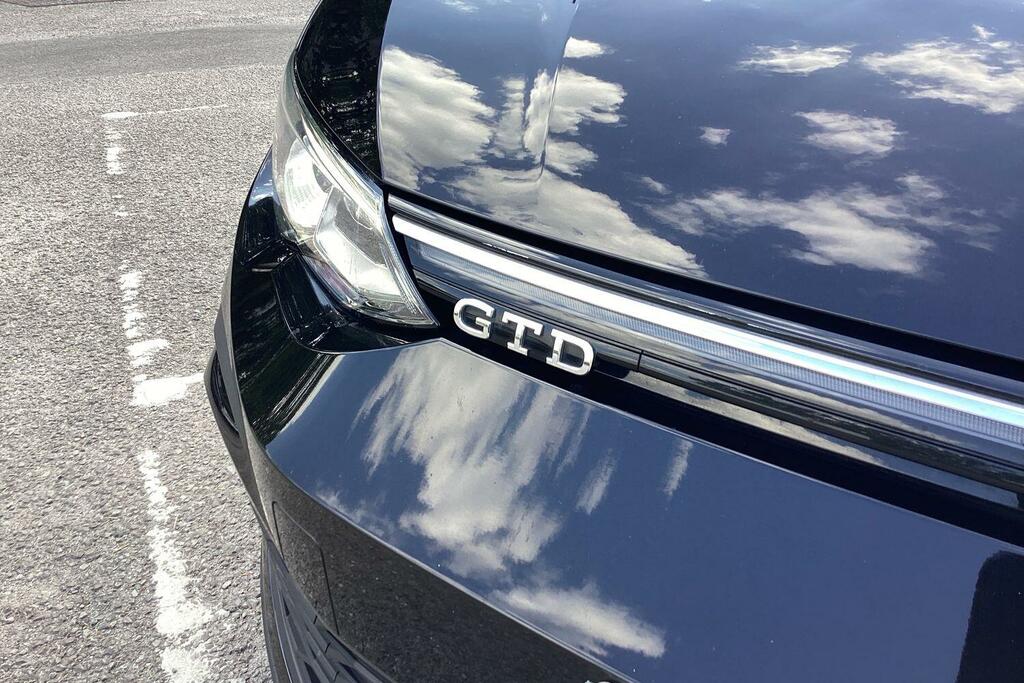 Volkswagen Golf Golf Active Tsi White #27