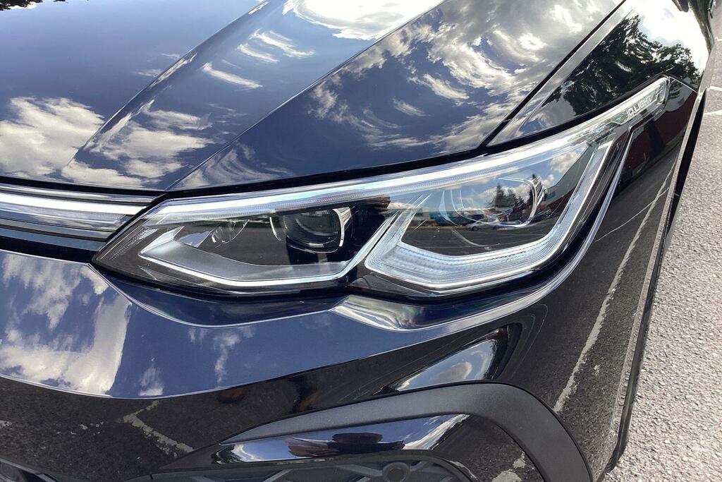 Volkswagen Golf Golf Active Tsi White #18