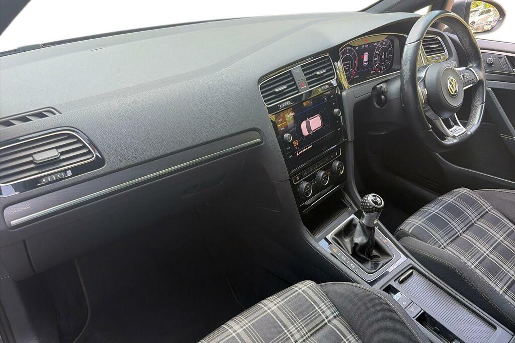 Volkswagen Golf 2.0 Tdi 184 Gtd WA18OUD  #2