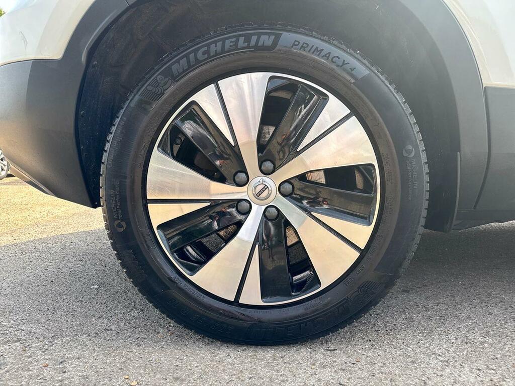 Volvo XC40 1.5H T4 Recharge 10.7Kwh Plus Euro 6 Ss KN73PPV #5
