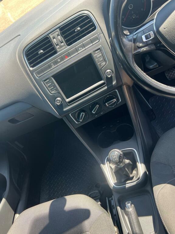Volkswagen Polo Bluemotion Tech Match Edition Red #24