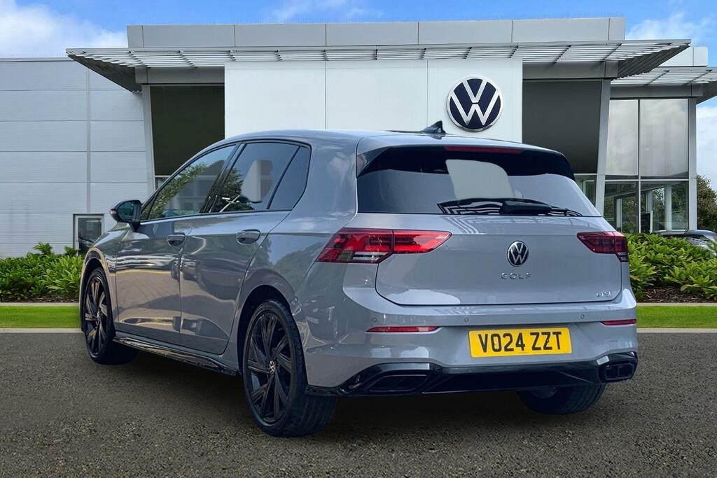 Volkswagen Golf 1.5 Etsi 150 Black Edition Dsg VO24ZZT #3