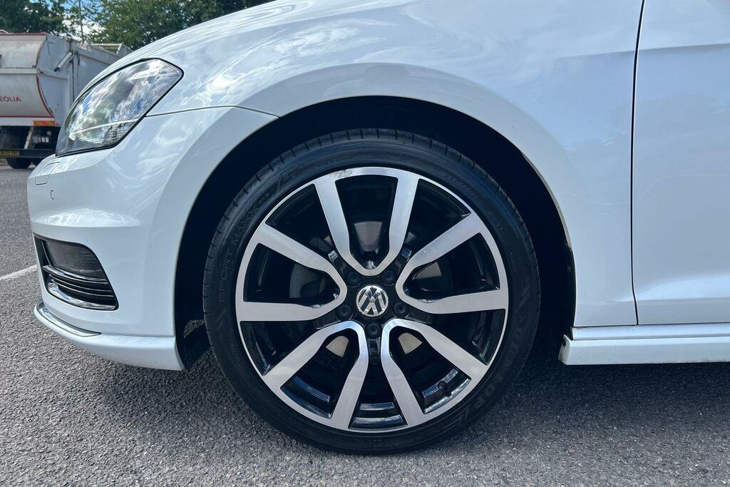 Volkswagen Golf 2.0 Tdi R-line Edition White #5