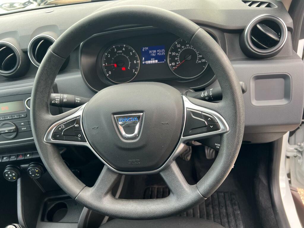 Dacia Duster 1.0 Tce 100 Bi-fuel Essential 6 Speed Orange #14