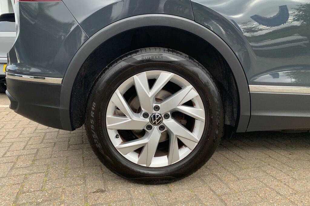 Volkswagen Tiguan 1.5 Tsi 150 Life Dsg ML22OUA  #5