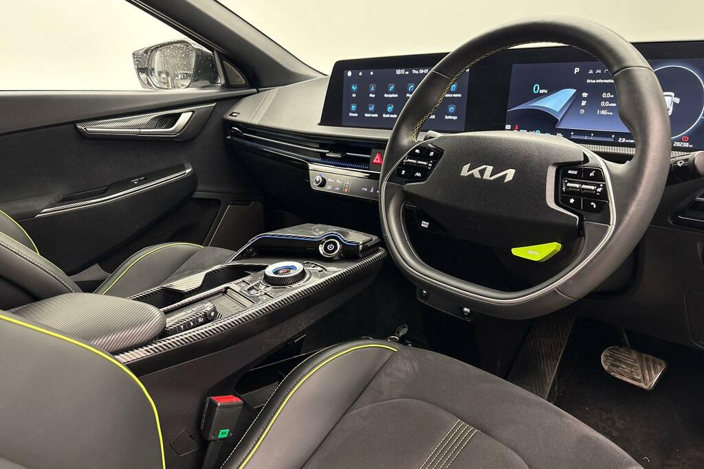 Kia EV6 77.4 Kwh Gt YW23OTU White #6