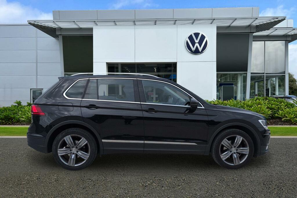 Volkswagen Tiguan 1.5 Tsi Evo 150 Match Black #4