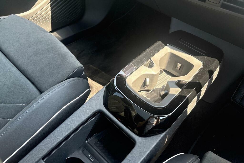 Volkswagen ID.4 210Kw Match Pro 77Kwh Grey #17