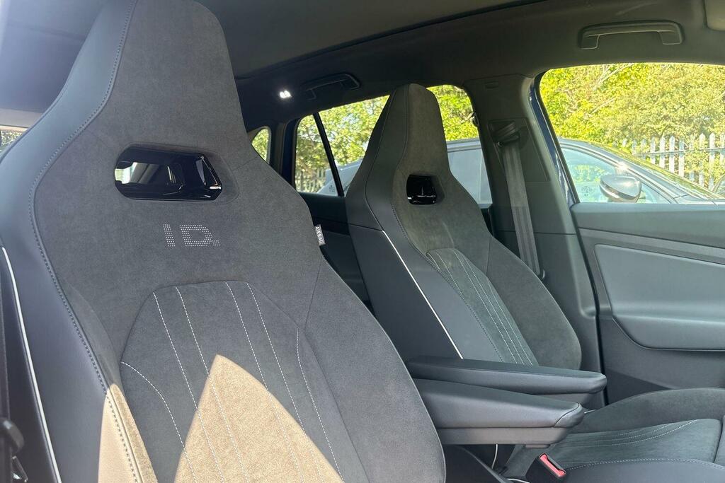 Volkswagen ID.4 210Kw Match Pro 77Kwh Grey #24