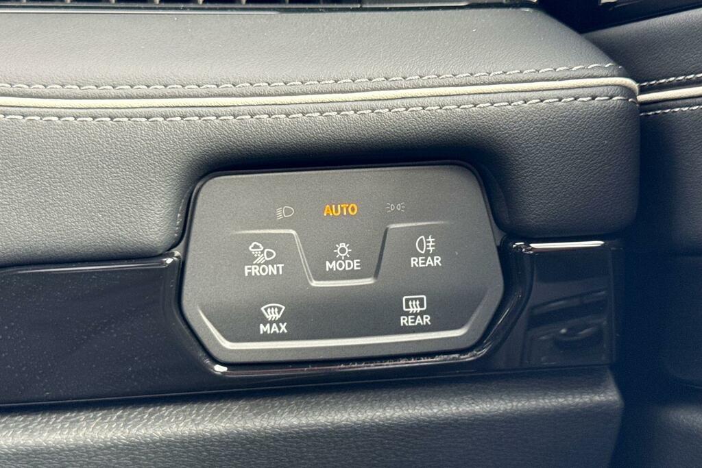 Volkswagen ID.7 210Kw Match Pro S Plus 86Kwhexterior Pack Plus Grey #24