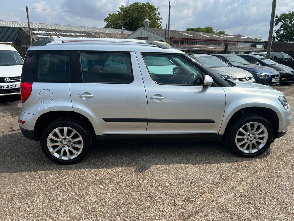 Skoda Yeti 1.2 Tsi Se Silver #8