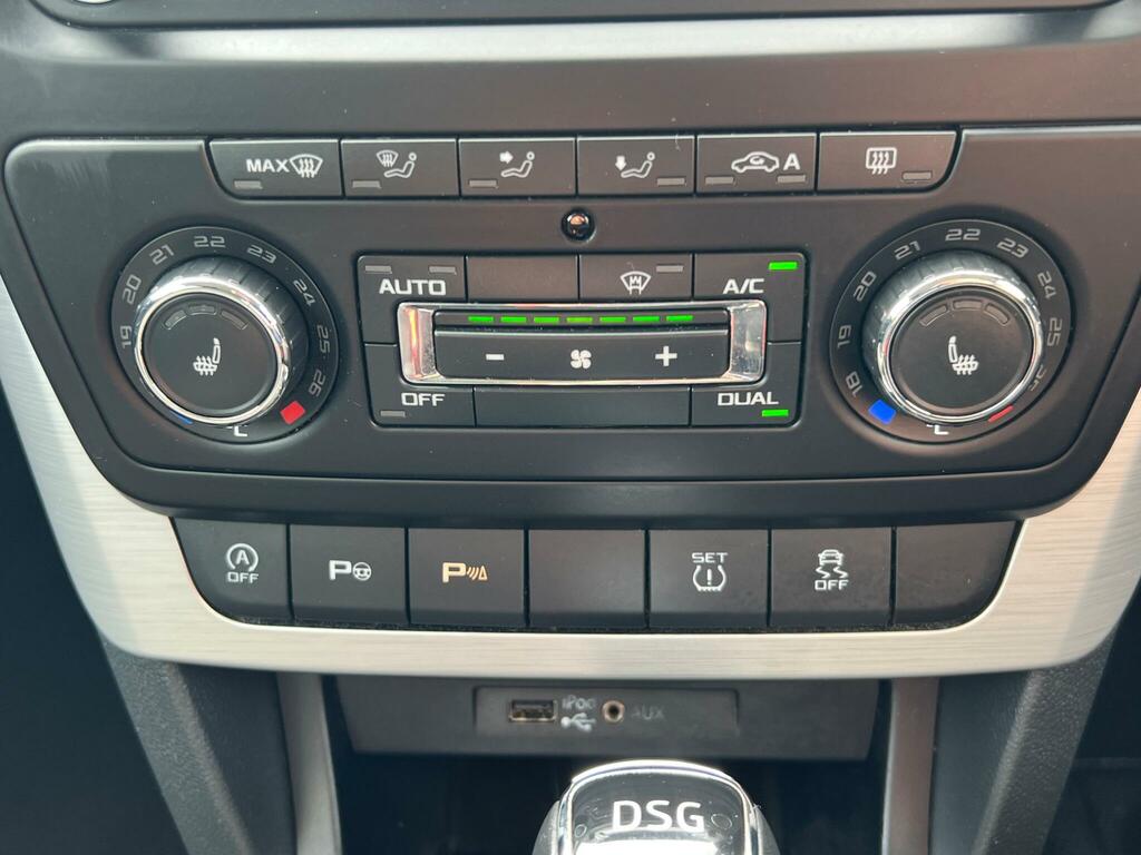 Skoda Yeti 1.2 Tsi Se Silver #26
