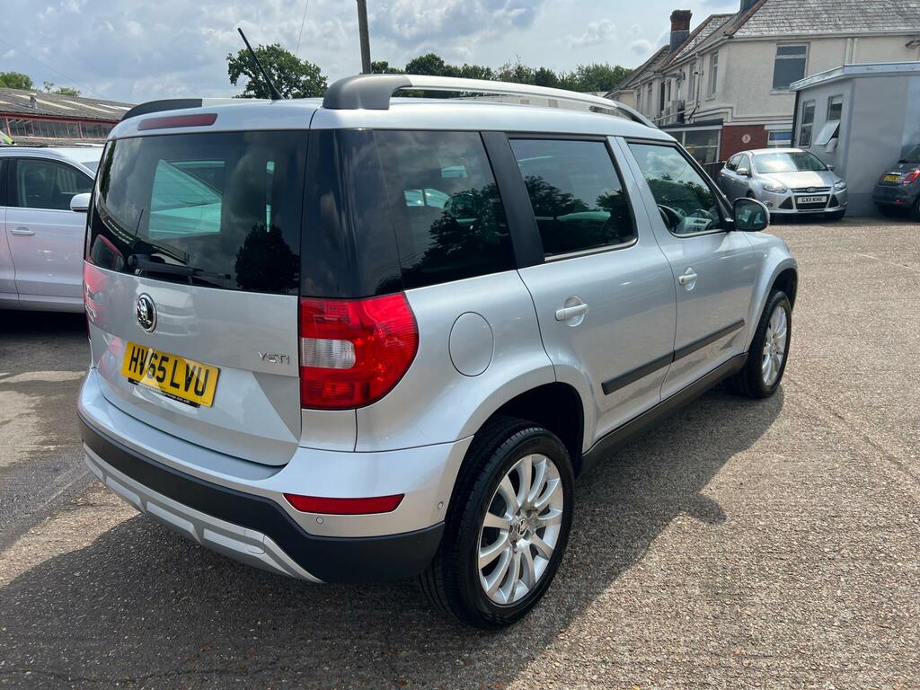 Skoda Yeti 1.2 Tsi Se Silver #7