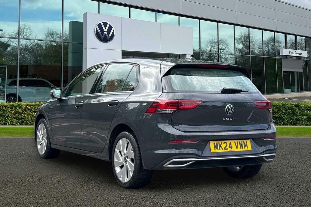 Volkswagen Golf 1.5 Tsi Style MK24VWM #3