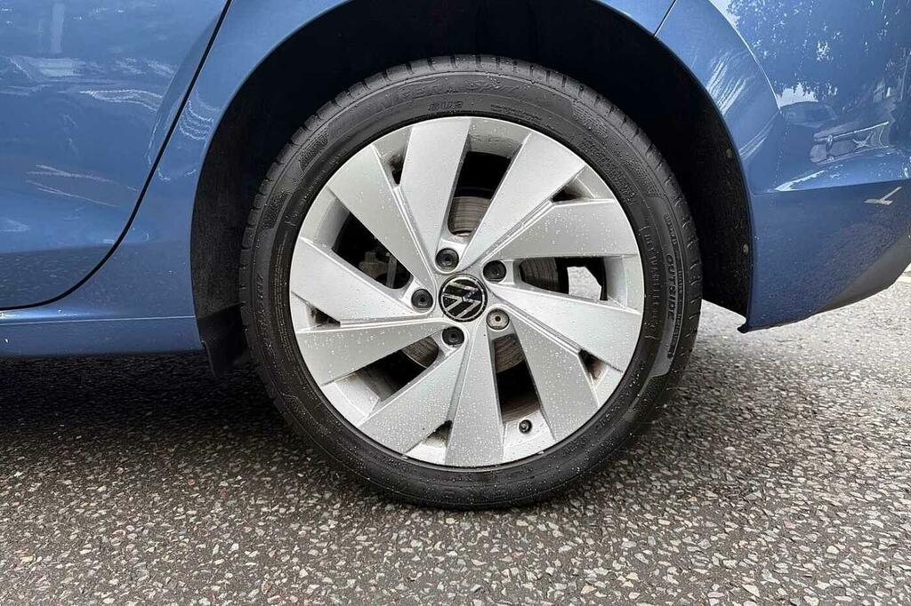 Volkswagen Golf 1.5 Tsi 150 Match #5