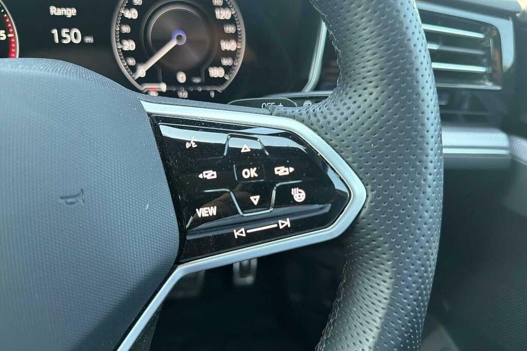 Volkswagen Touareg R-line Tech Plus Grey #15