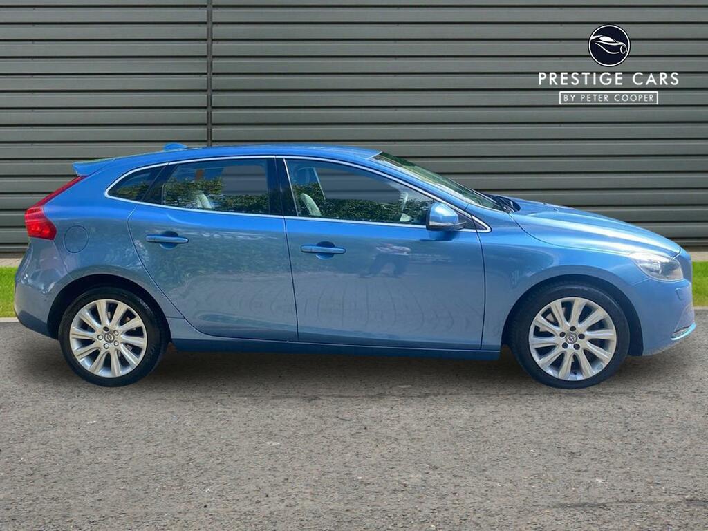Volvo V40 2.0 D3 Se Lux Nav Euro 6 Ss  #4