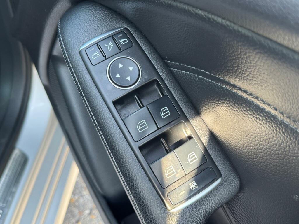 Mercedes-Benz B Class 1.5 B180 Cdi Se 107 Bhp Silver #28