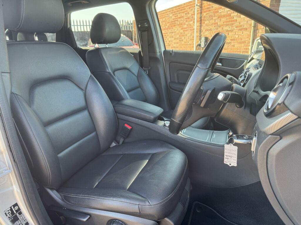 Mercedes-Benz B Class 1.5 B180 Cdi Se 107 Bhp Silver #18