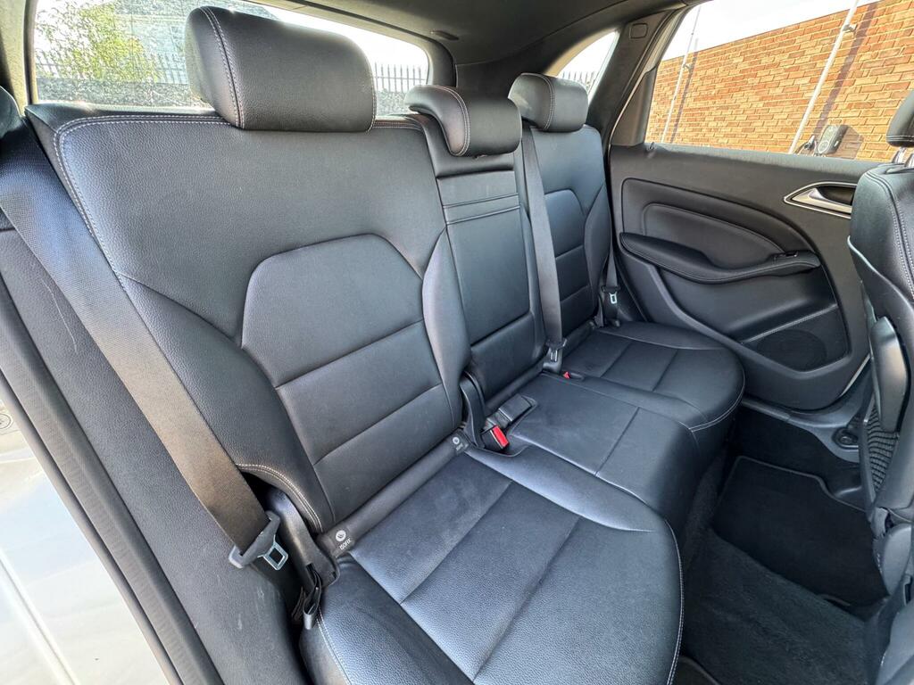 Mercedes-Benz B Class 1.5 B180 Cdi Se 107 Bhp Silver #19