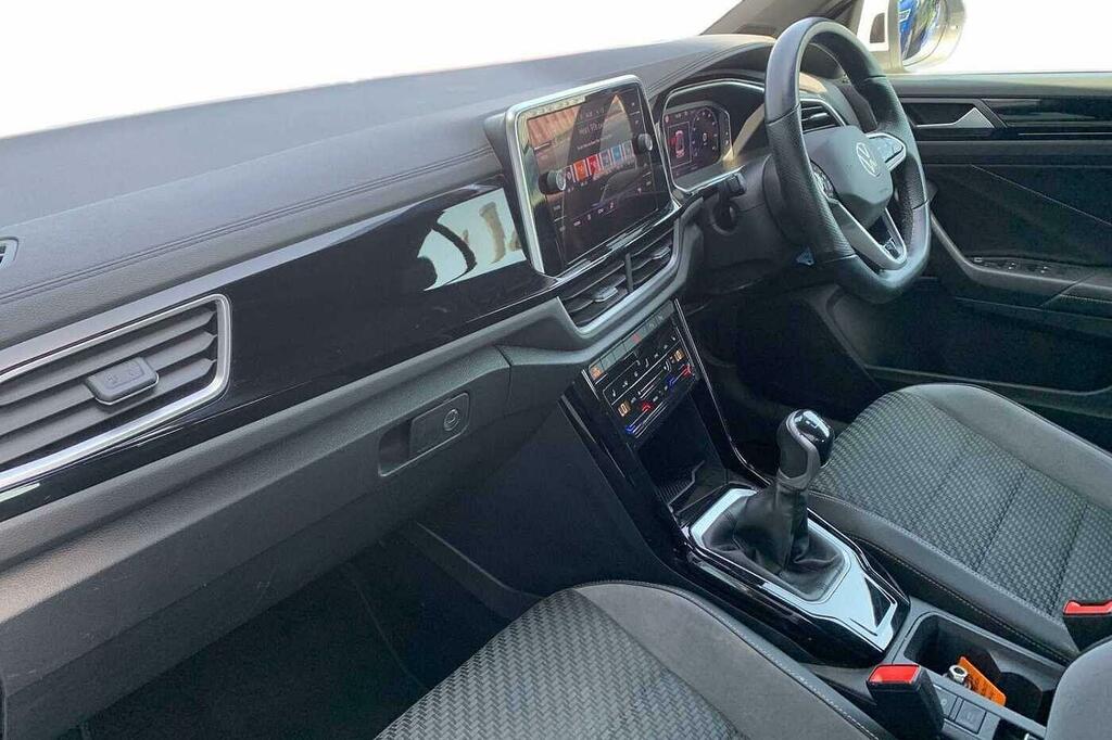 Volkswagen T-Roc 1.5 Tsi R-line HF23XDO White #2