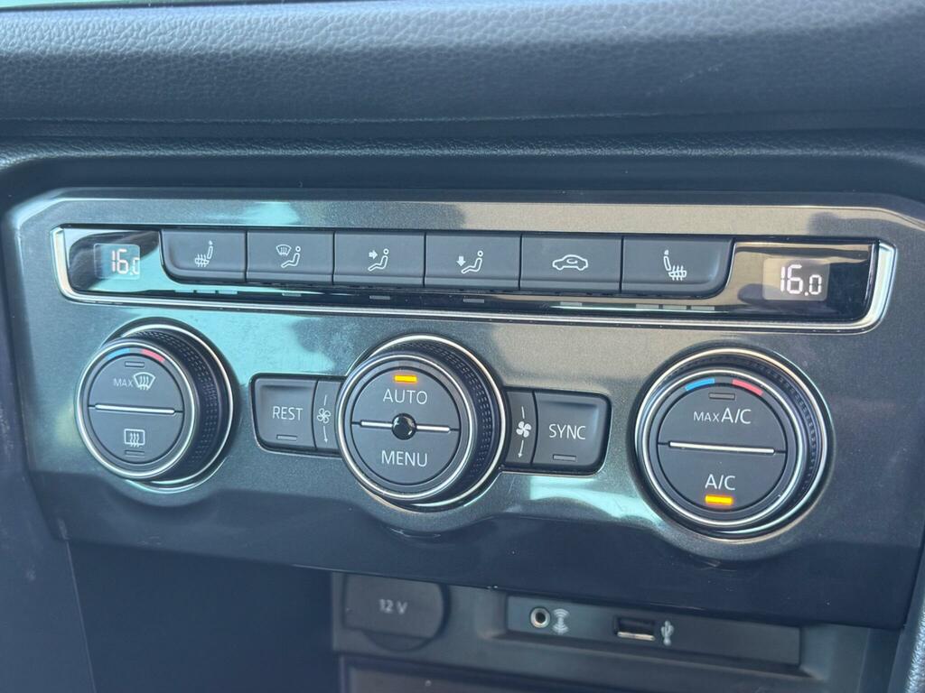 Volkswagen Tiguan Se Navigation Grey #37
