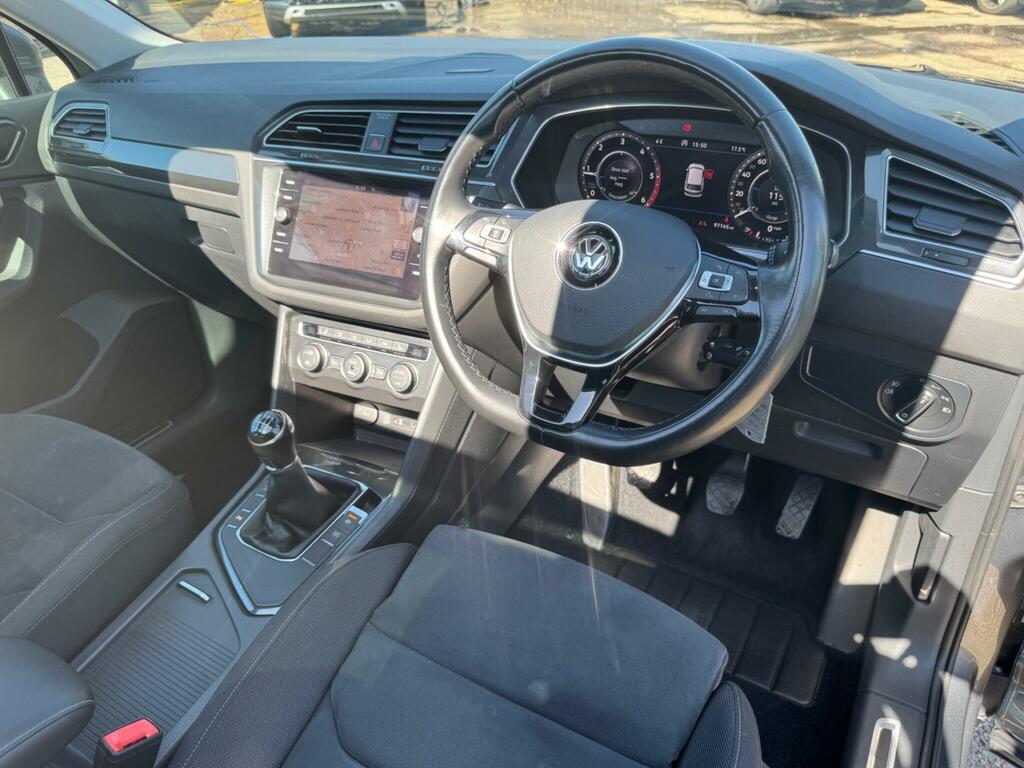 Volkswagen Tiguan Se Navigation Grey #17