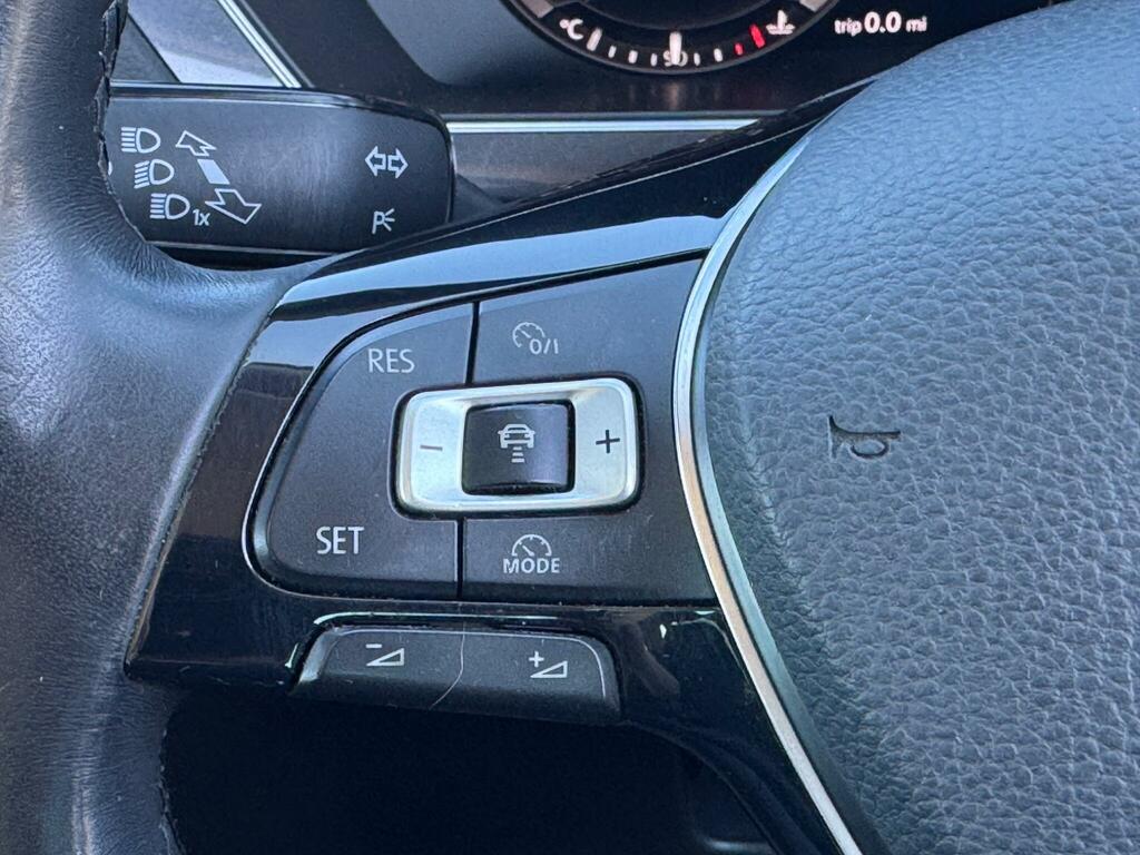 Volkswagen Tiguan Se Navigation Grey #25