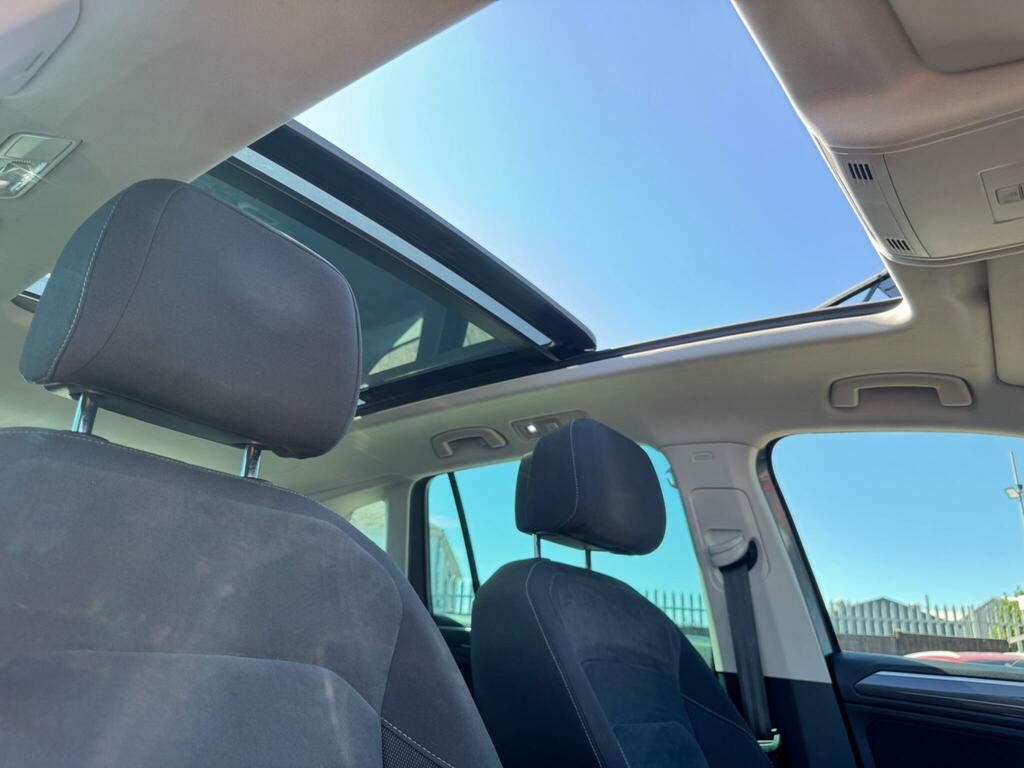 Volkswagen Tiguan Se Navigation Grey #13