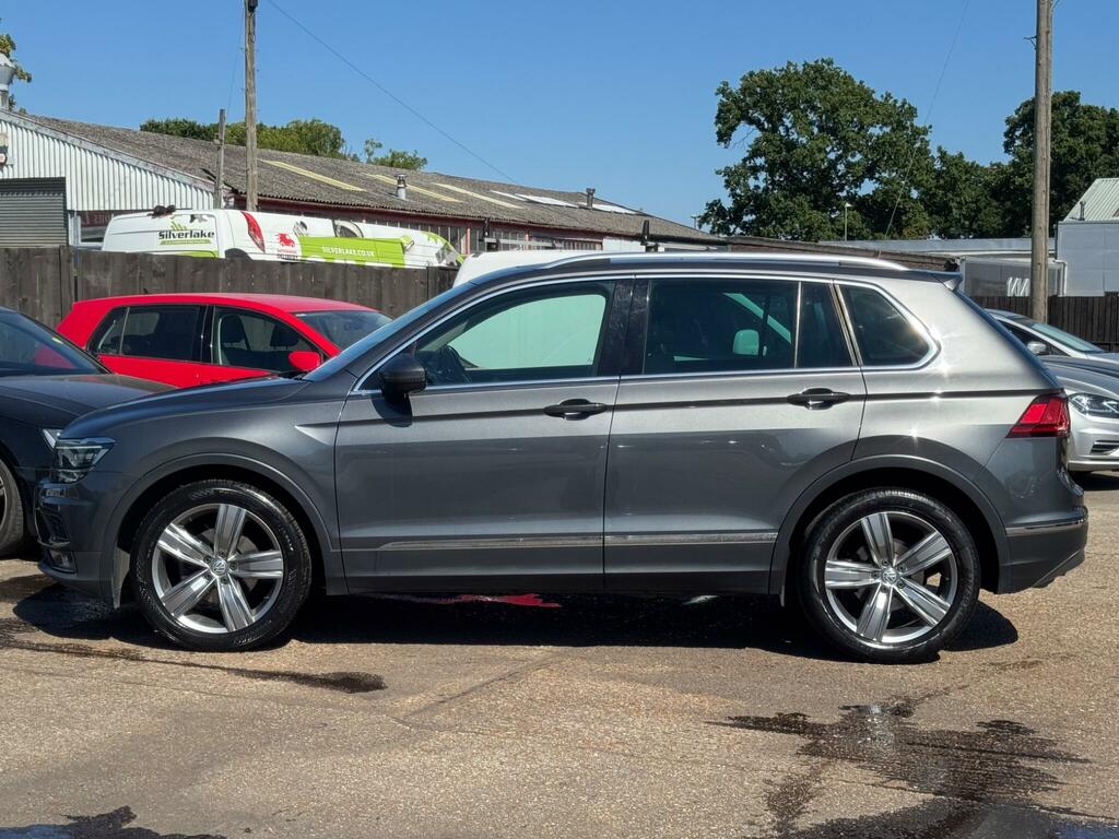 Volkswagen Tiguan Se Navigation Grey #8