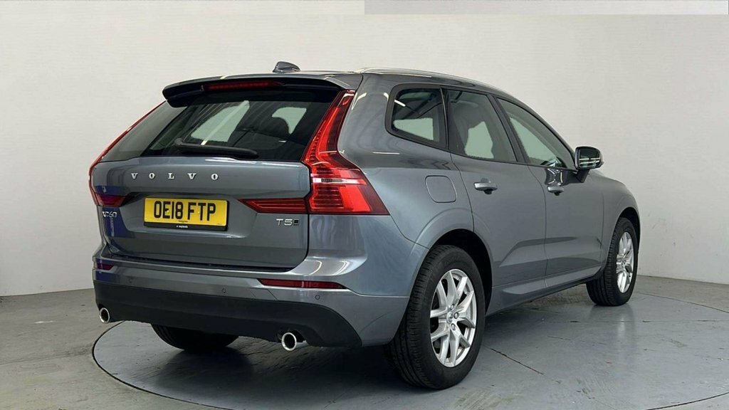Volvo XC60 2L Momentum Grey #6