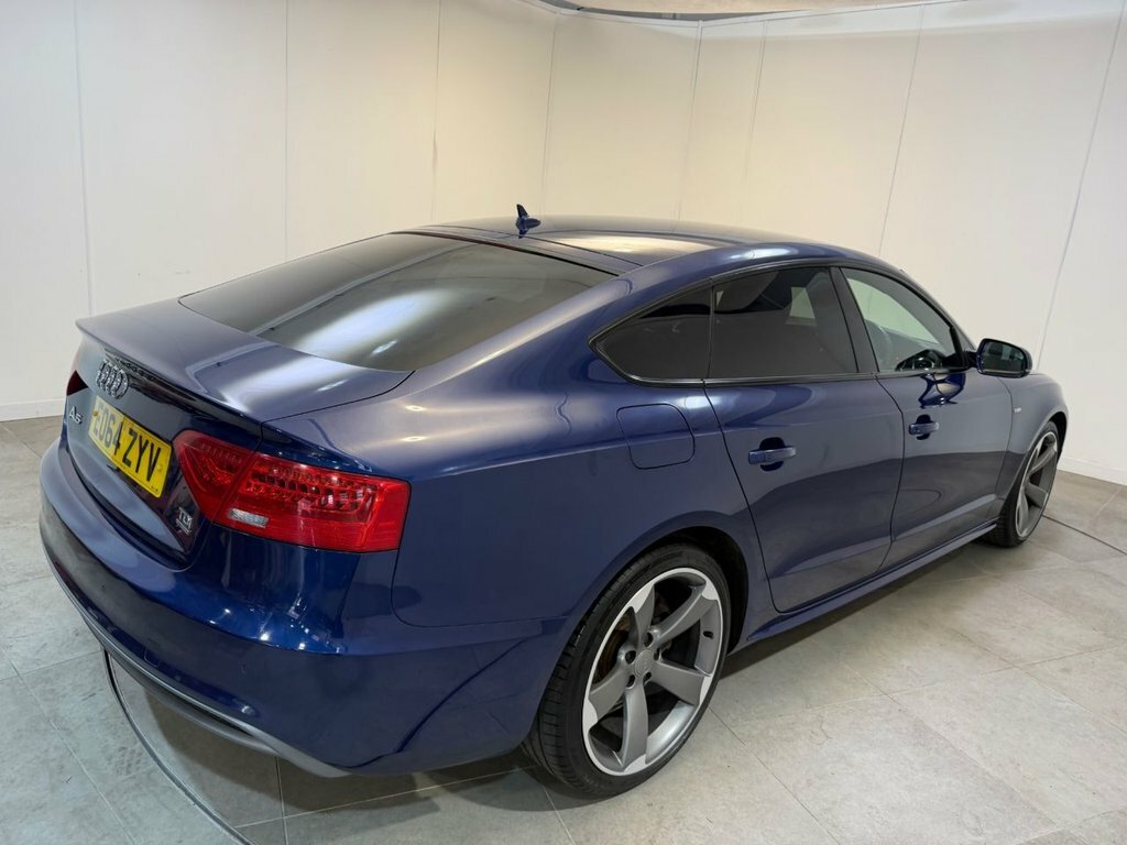 Audi A5 2L Black Edition Blue #5