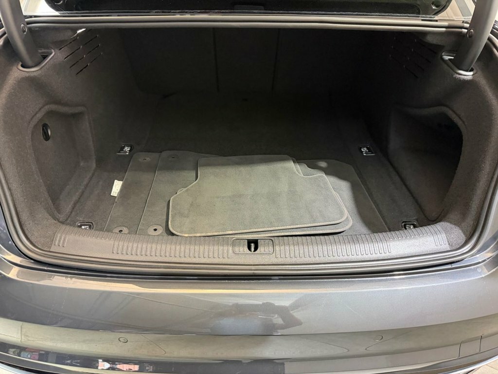 Audi A4 Audi Avant Sport Edition 40 Tdi Quattro 204 Ps S T Grey #25