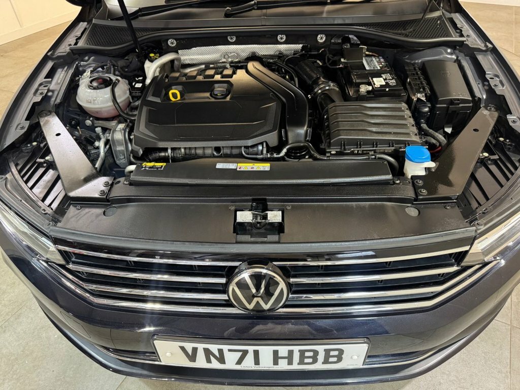 Volkswagen Passat 1.4 Tsi 13Kwh Gte Estate Plug-in Hybrid White #85