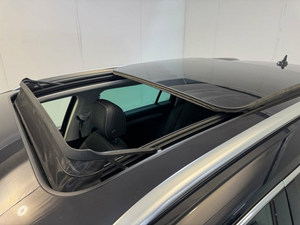Volkswagen Passat 1.4 Tsi 13Kwh Gte Estate Plug-in Hybrid White #81