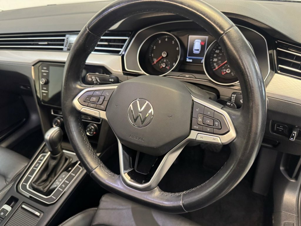 Volkswagen Passat 1.4 Tsi 13Kwh Gte Estate Plug-in Hybrid White #71